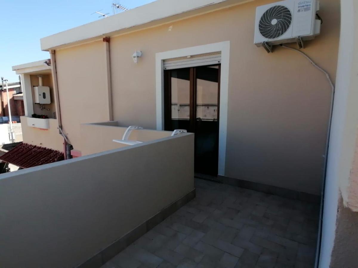 Luminoso Appartamento Con Terrazza......C.U......Q2483 Sinnai Exterior photo