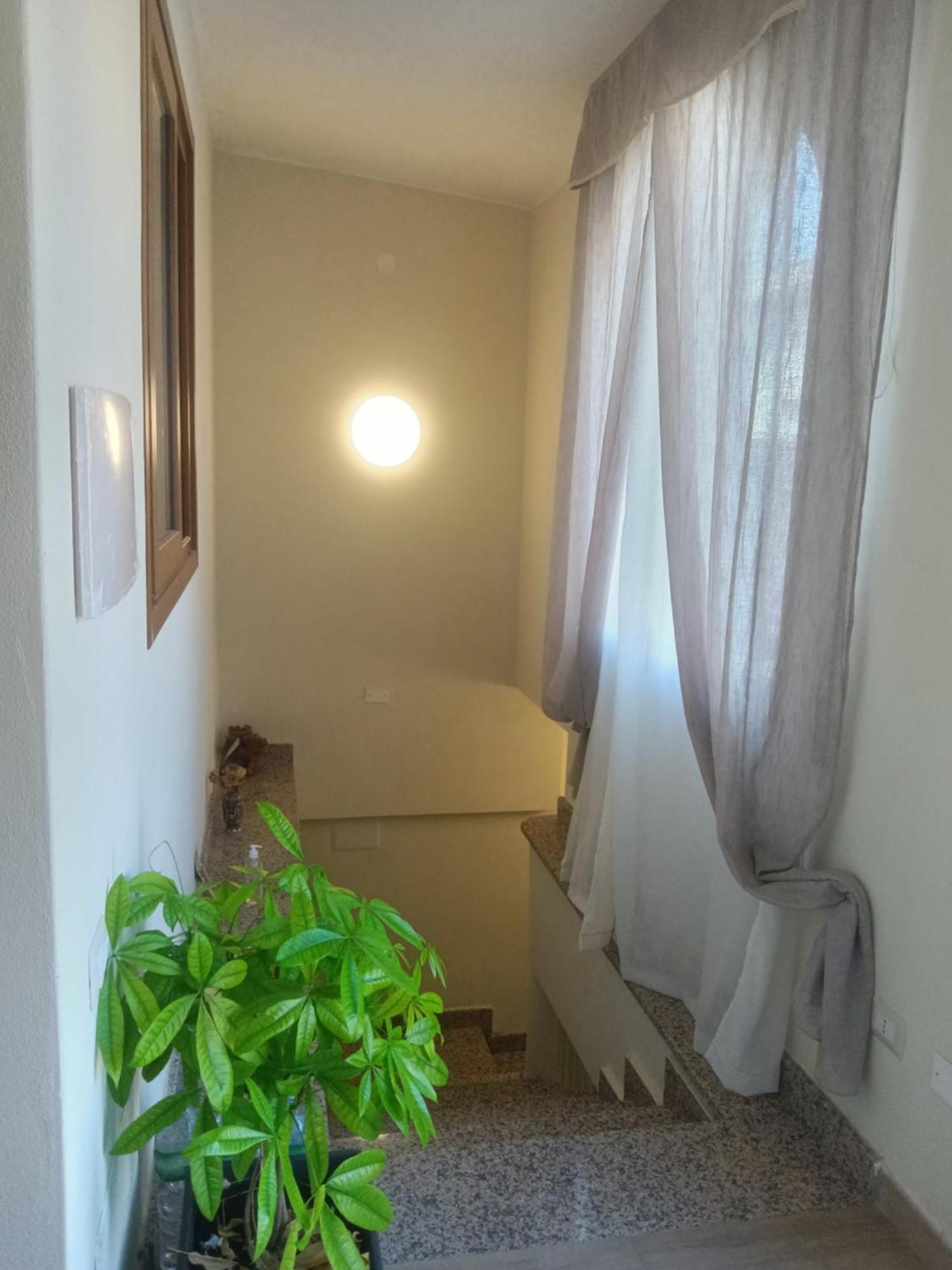Luminoso Appartamento Con Terrazza......C.U......Q2483 Sinnai Exterior photo